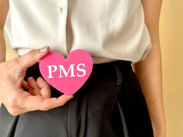 月経前症候群(PMS)に悩まないで！